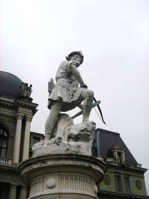 National Hero - W. Teil