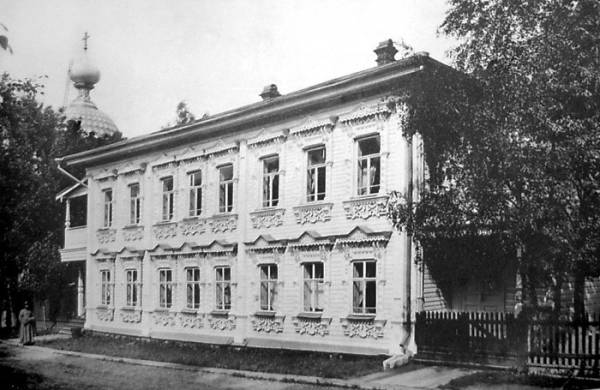Дом причта. Фото 1911-1912.