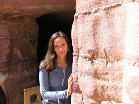 ������ �