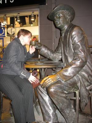 �������