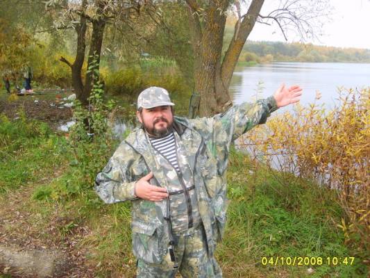 ����� ����