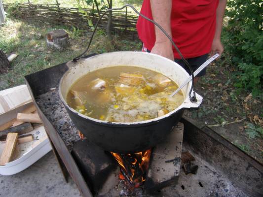 �������