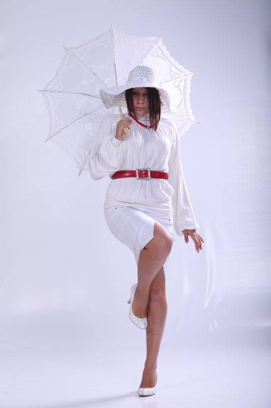 Lady in White 