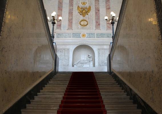 Лестница истории