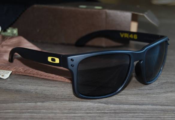 Oakley Holbrook VALENTINO ROSSI SIGNATURE SERIES 